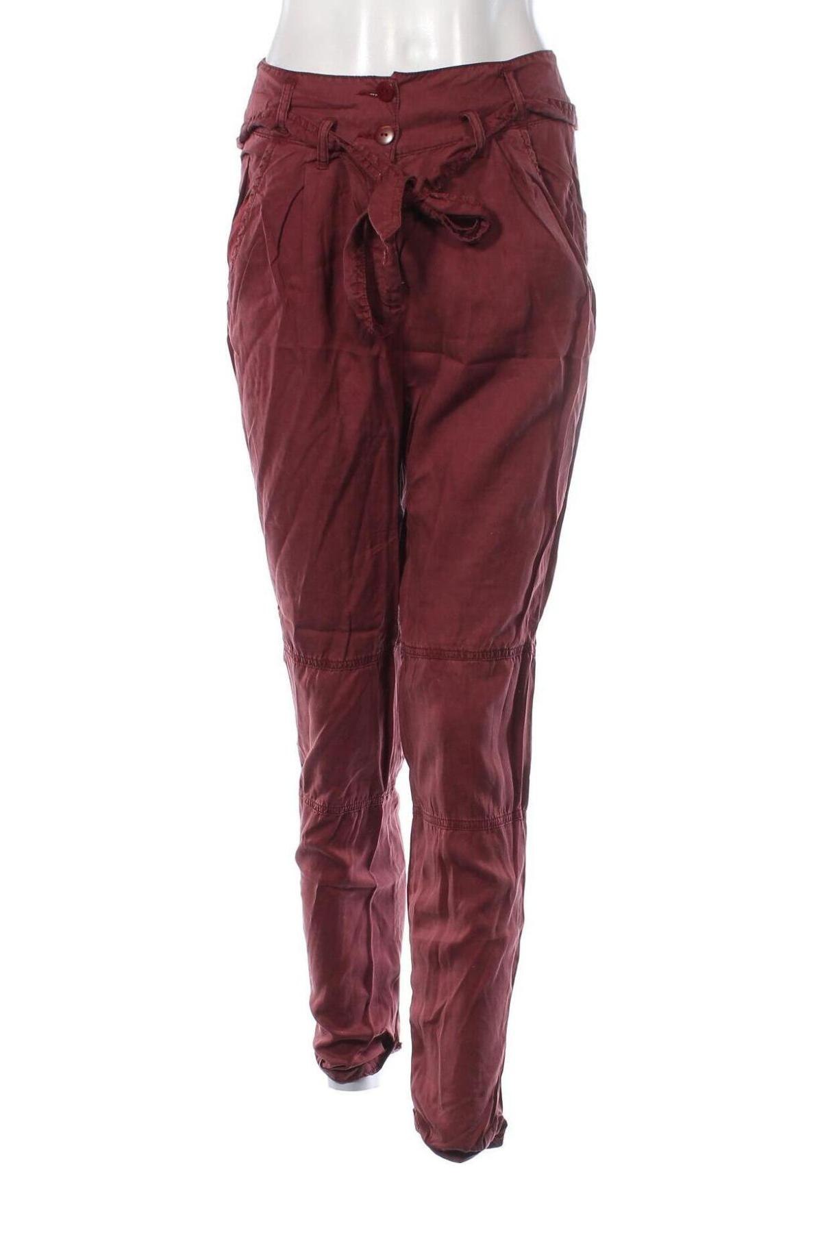 Damenhose Bershka, Größe M, Farbe Rot, Preis 9,49 €