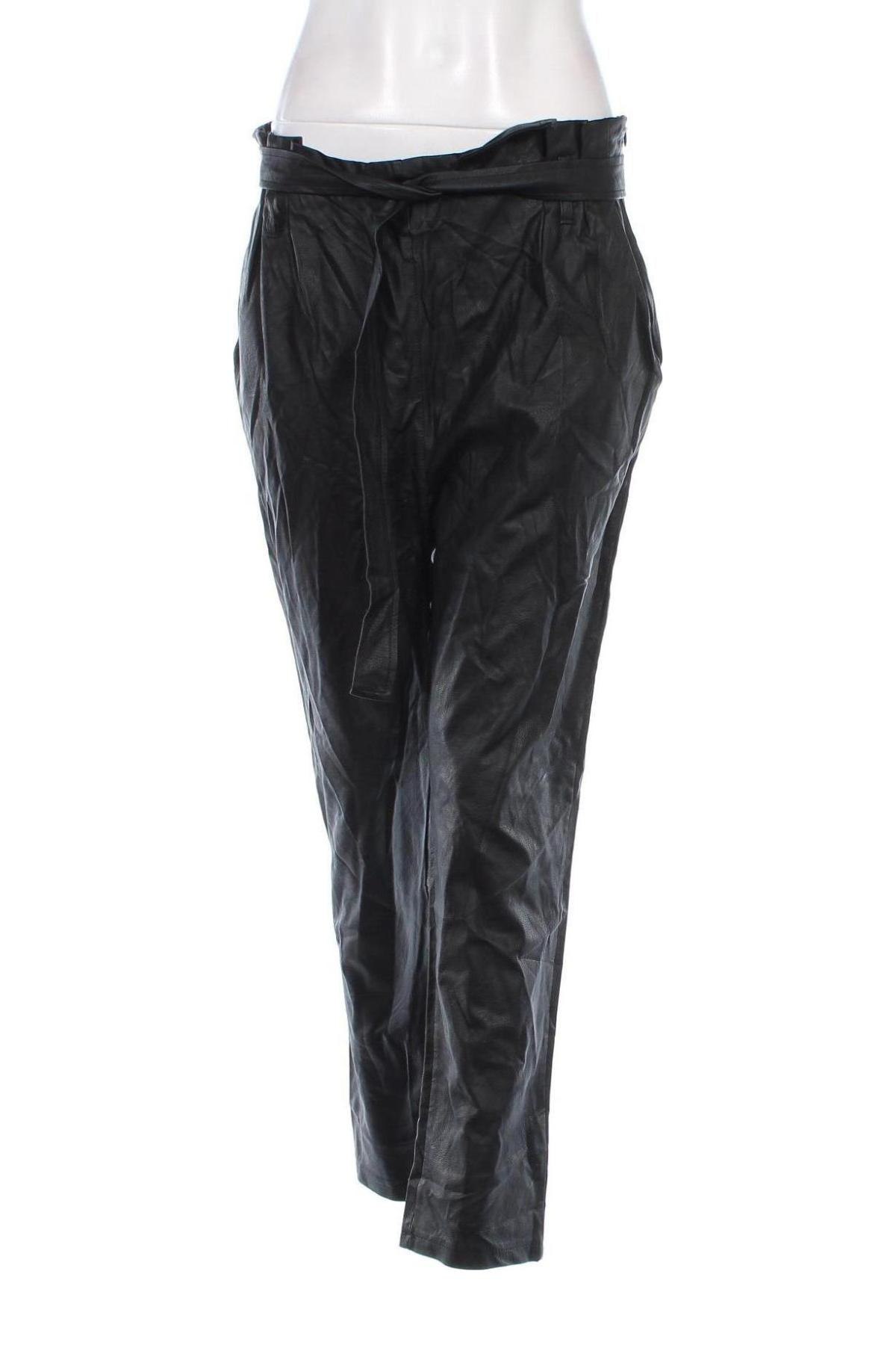 Pantaloni de femei Lola Liza, Mărime M, Culoare Negru, Preț 33,99 Lei