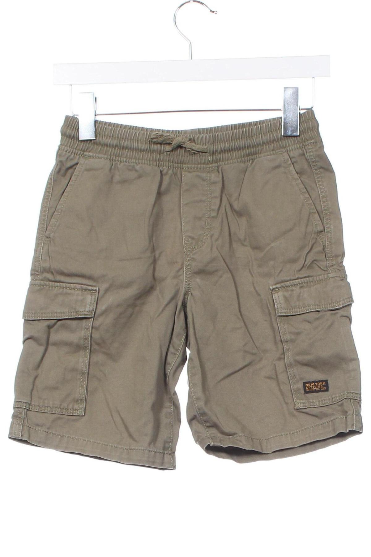 Kinder Shorts H&M, Größe 9-10y/ 140-146 cm, Farbe Grün, Preis 2,99 €