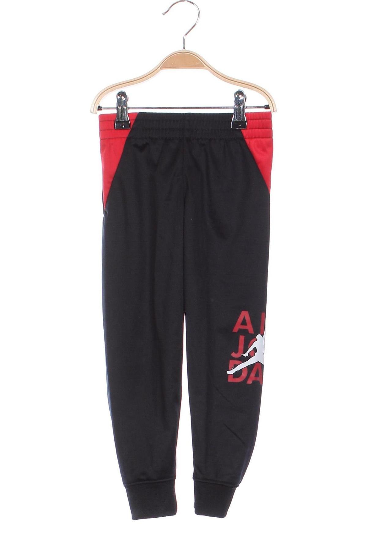 Pantaloni de trening, pentru copii Air Jordan Nike, Mărime 8-9y/ 134-140 cm, Culoare Negru, Preț 115,49 Lei