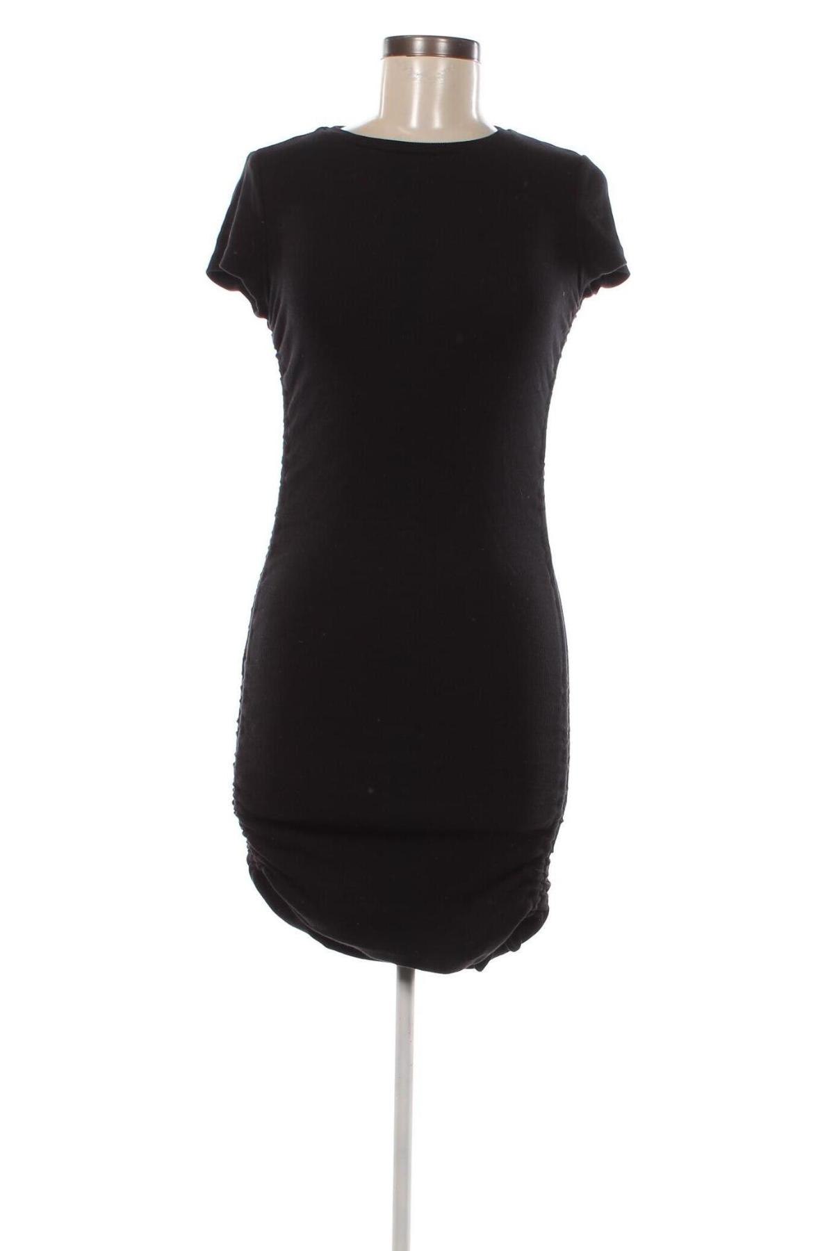 Kleid Bershka, Größe M, Farbe Schwarz, Preis 7,99 €