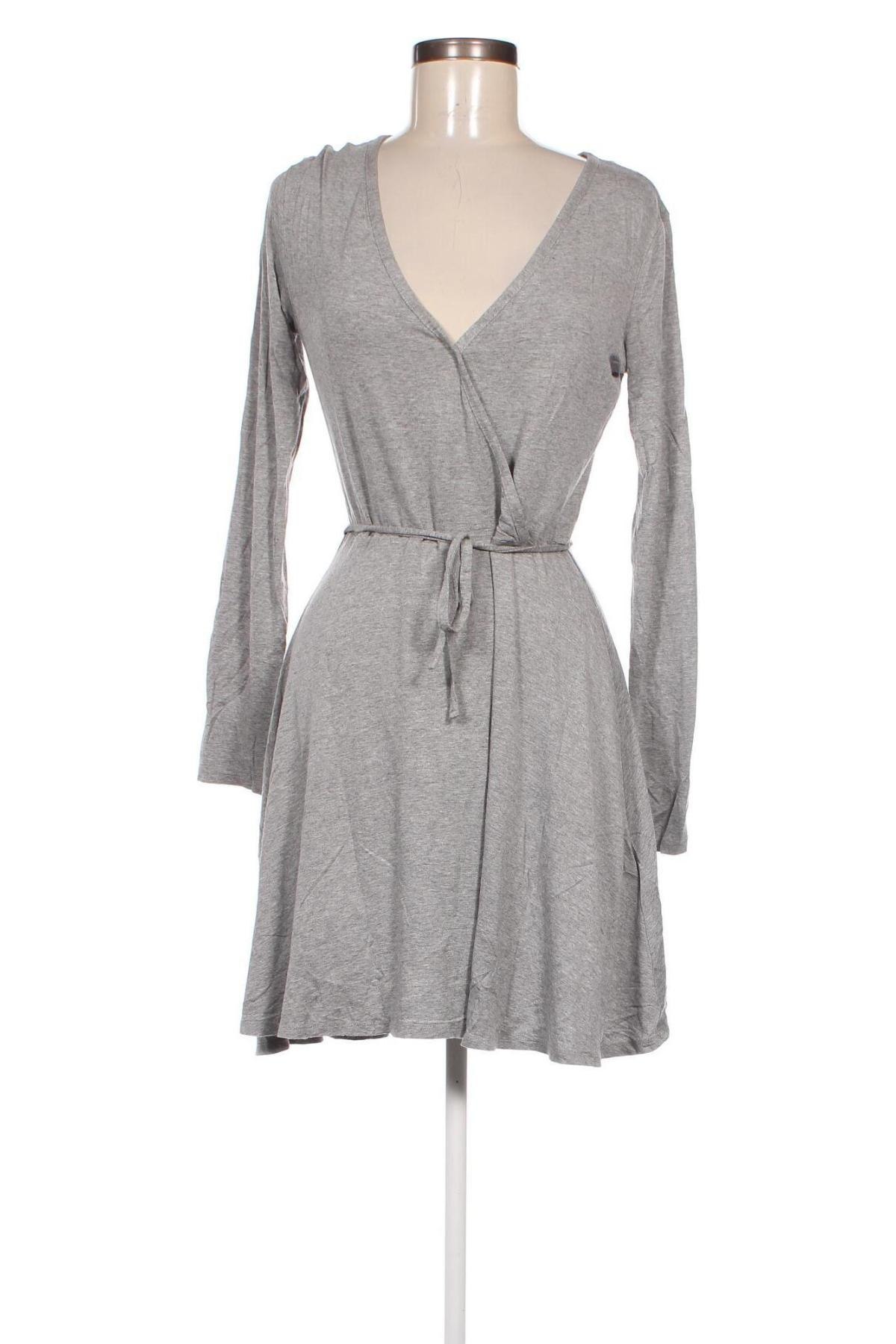 Kleid H&M Divided, Größe M, Farbe Grau, Preis € 4,99