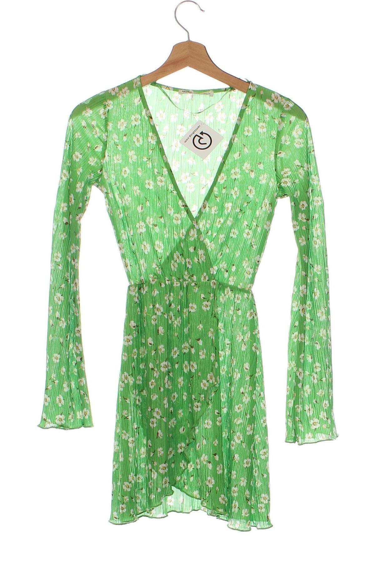 Rochie Pull&Bear, Mărime XS, Culoare Verde, Preț 43,99 Lei