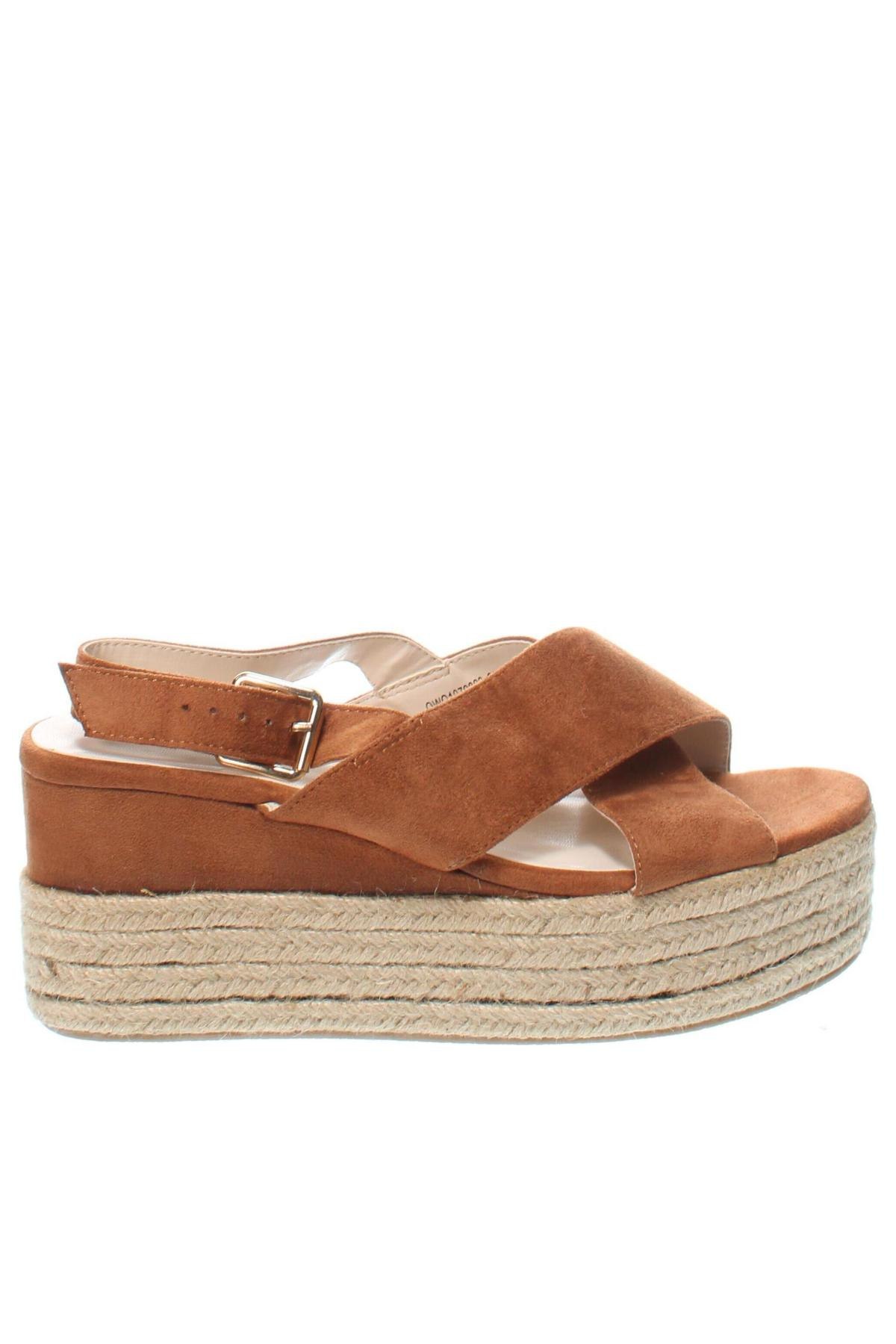 Sandalen Boohoo, Größe 39, Farbe Braun, Preis 10,72 €