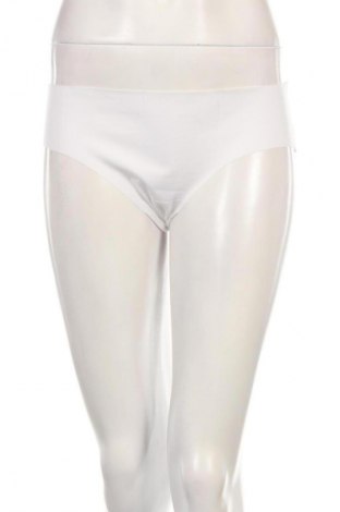 Alsónemű Calida, Méret L, Szín Fehér, Ár 4 119 Ft