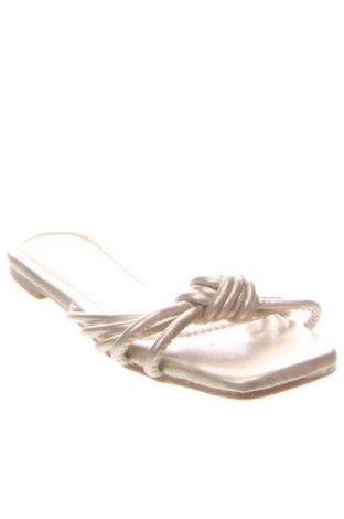 Pantolette Free Lance, Größe 37, Farbe Silber, Preis € 77,99