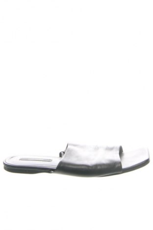 Pantolette Gino Rossi, Größe 38, Farbe Schwarz, Preis 28,00 €