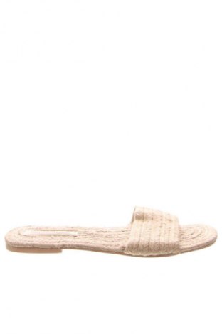Pantolette Pretty Little Thing, Größe 38, Farbe Beige, Preis € 13,99