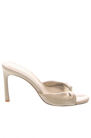 Pantolette Unbranded, Größe 38, Farbe Beige, Preis 45,99 €
