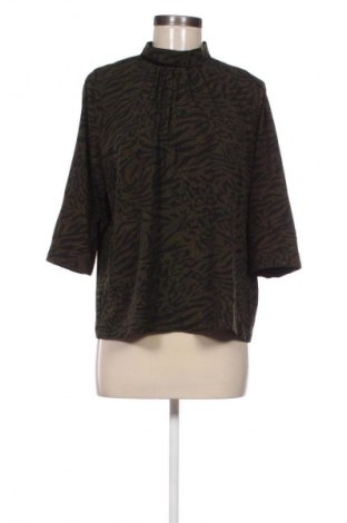 Damen Shirt Aaiko, Größe M, Farbe Mehrfarbig, Preis 20,97 €