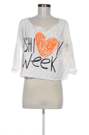 Damen Shirt Bershka, Größe L, Farbe Weiß, Preis € 5,00