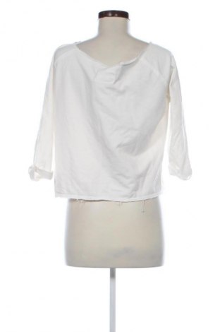 Damen Shirt Bershka, Größe L, Farbe Weiß, Preis € 5,00