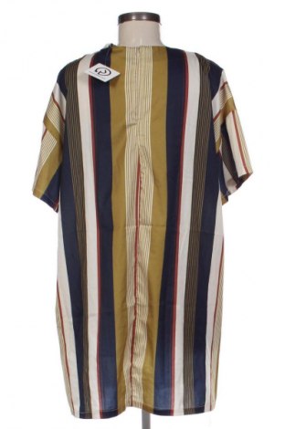 Damen Shirt Boohoo, Größe XL, Farbe Mehrfarbig, Preis 9,74 €