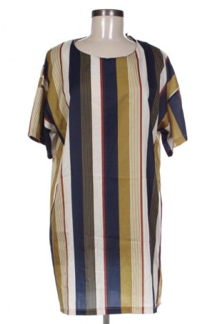Damen Shirt Boohoo, Größe XL, Farbe Mehrfarbig, Preis 9,74 €