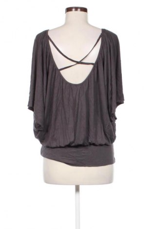 Damen Shirt H&M, Größe M, Farbe Grau, Preis 9,72 €