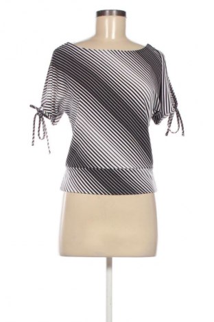 Damen Shirt Internacionale, Größe M, Farbe Mehrfarbig, Preis 9,79 €