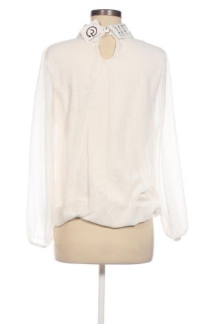 Bluză de femei M Collection, Mărime M, Culoare Alb, Preț 80,88 Lei