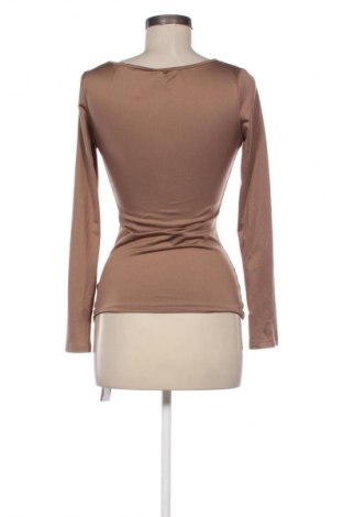 Damen Shirt Missguided, Größe M, Farbe Aschrosa, Preis 16,00 €