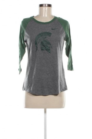 Damen Shirt Nike, Größe S, Farbe Mehrfarbig, Preis 23,99 €