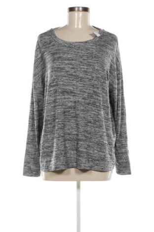 Damen Shirt Old Navy, Größe L, Farbe Grau, Preis 53,99 €