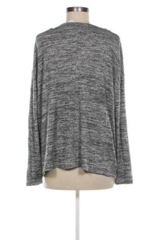 Damen Shirt Old Navy, Größe L, Farbe Grau, Preis 53,99 €