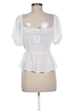 Bluzka damska Pretty Little Thing, Rozmiar S, Kolor Biały, Cena 71,00 zł