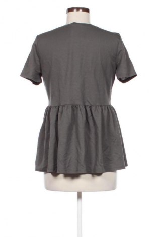 Damen Shirt Pull&Bear, Größe M, Farbe Grün, Preis € 9,79
