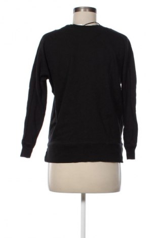 Dámská halenka Pull&Bear, Velikost S, Barva Vícebarevné, Cena  241,00 Kč
