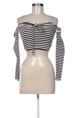 Damen Shirt Stradivarius, Größe L, Farbe Mehrfarbig, Preis € 9,79