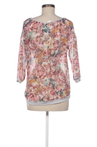 Damen Shirt Stradivarius, Größe S, Farbe Mehrfarbig, Preis € 11,66