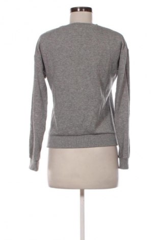 Damen Shirt Terranova, Größe XS, Farbe Grau, Preis € 19,95