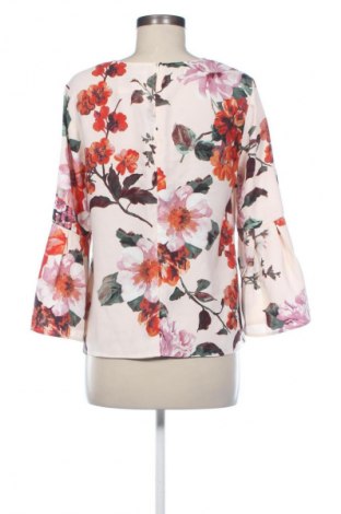 Damen Shirt United Colors Of Benetton, Größe M, Farbe Mehrfarbig, Preis 17,39 €