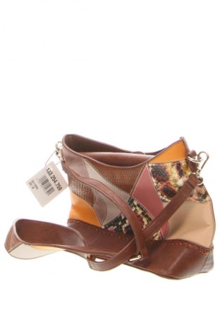 Geantă de femei Desigual, Culoare Multicolor, Preț 422,99 Lei
