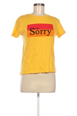 Női póló Bershka, Méret S, Szín Sárga, Ár 4 692 Ft
