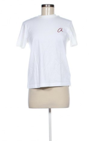 Damen T-Shirt Calvin Klein Jeans, Größe S, Farbe Weiß, Preis 38,99 €