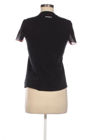 Női póló Desigual, Méret S, Szín Fekete, Ár 5 404 Ft