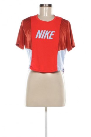 Dámske tričko Nike, Veľkosť L, Farba Červená, Cena  15,95 €