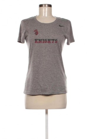 Γυναικείο t-shirt Nike, Μέγεθος S, Χρώμα Πολύχρωμο, Τιμή 17,99 €