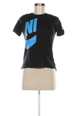 Női póló Nike, Méret M, Szín Fekete, Ár 7 339 Ft