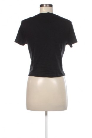 Γυναικείο t-shirt ONLY, Μέγεθος XL, Χρώμα Μαύρο, Τιμή 19,99 €