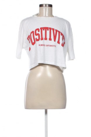 Damen T-Shirt Stradivarius, Größe M, Farbe Weiß, Preis 8,70 €