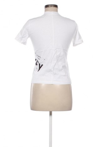 Γυναικείο t-shirt Unbranded, Μέγεθος S, Χρώμα Λευκό, Τιμή 8,75 €