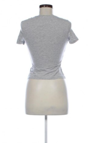 Γυναικείο t-shirt Weekday, Μέγεθος S, Χρώμα Γκρί, Τιμή 6,14 €