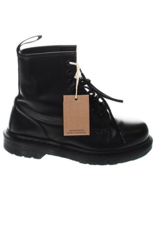 Дамски боти Dr. Martens, Размер 40, Цвят Черен, Цена 394,99 лв.