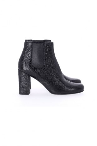 Γυναικεία μποτάκια Saint Laurent, Μέγεθος 38, Χρώμα Μαύρο, Τιμή 1.549,99 €