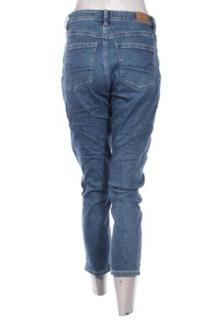 Blugi de femei American Eagle, Mărime S, Culoare Albastru, Preț 141,99 Lei