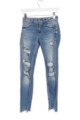 Dámske džínsy  Bershka, Veľkosť XXS, Farba Modrá, Cena  20,85 €