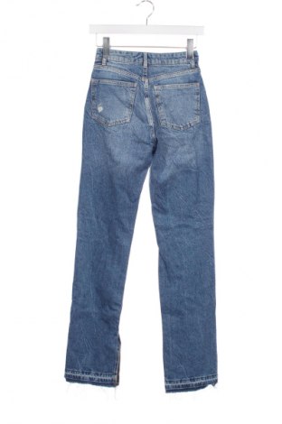 Dámske džínsy  Bershka, Veľkosť XS, Farba Modrá, Cena  14,95 €