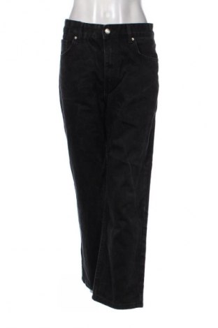 Blugi de femei Bershka, Mărime M, Culoare Negru, Preț 76,70 Lei