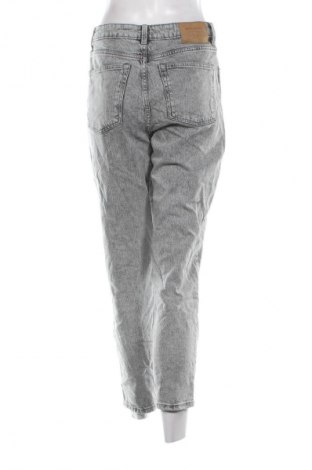 Dámske džínsy  C&A, Veľkosť M, Farba Sivá, Cena  16,95 €